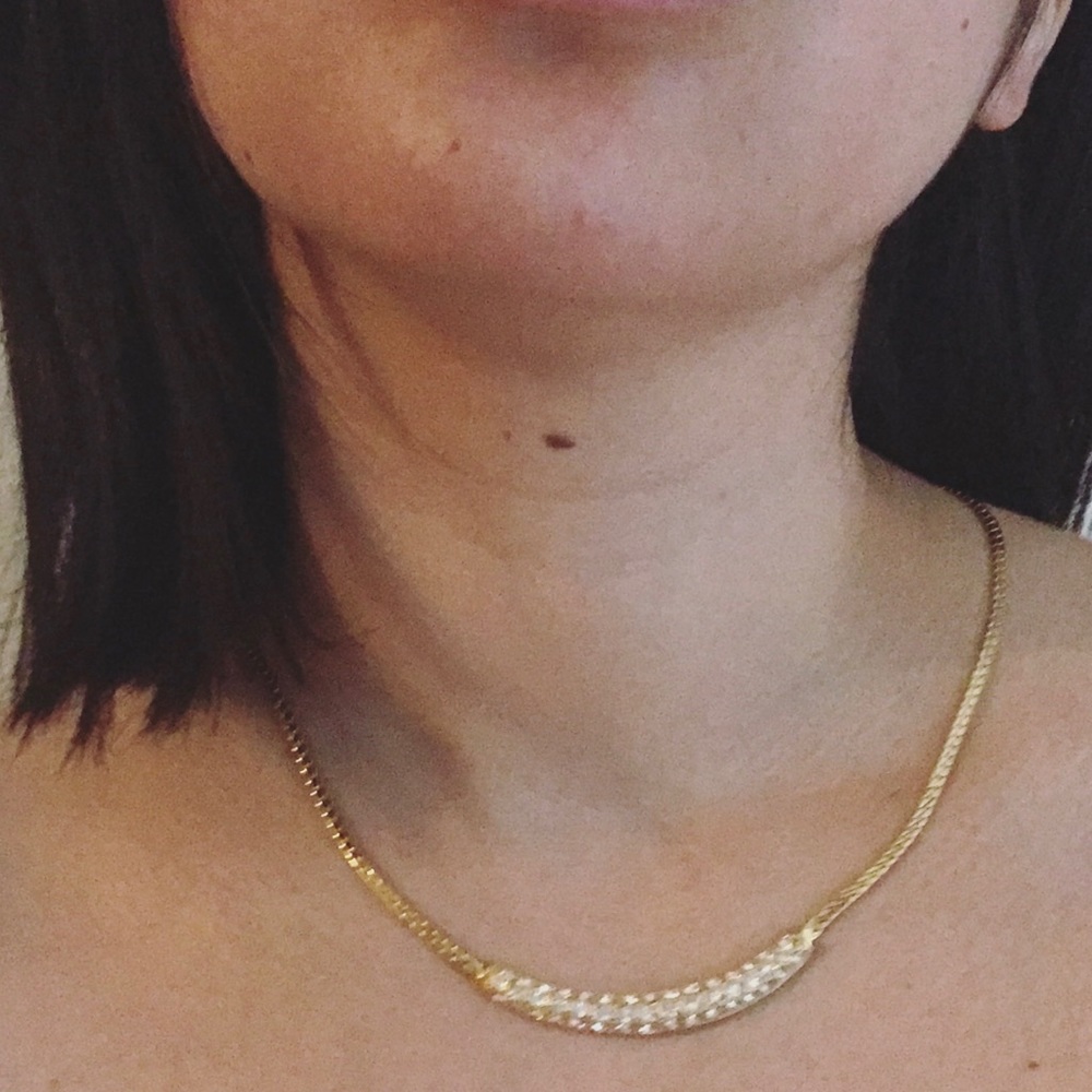 Vintage fashion necklace yellow gold tone